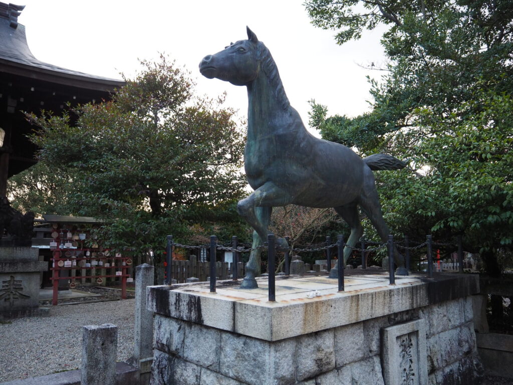 乃木神社 乃木大将の愛馬の像