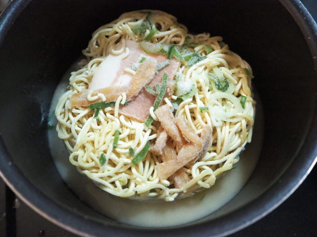 キンレイ 冷凍　天下一品　こってりラーメン