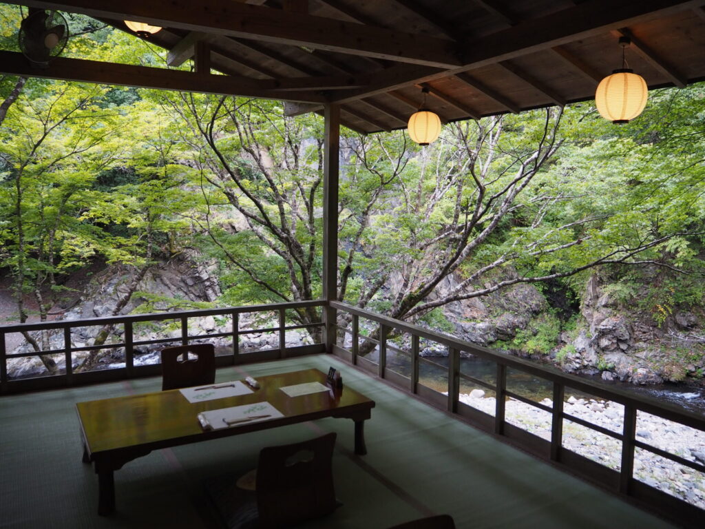 高雄錦水亭　川床